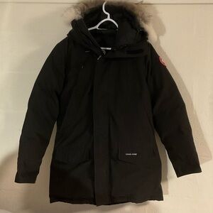 REAL COYOTE FUR Canada Goose Black Puffer Jacket (no longer made!!!)
